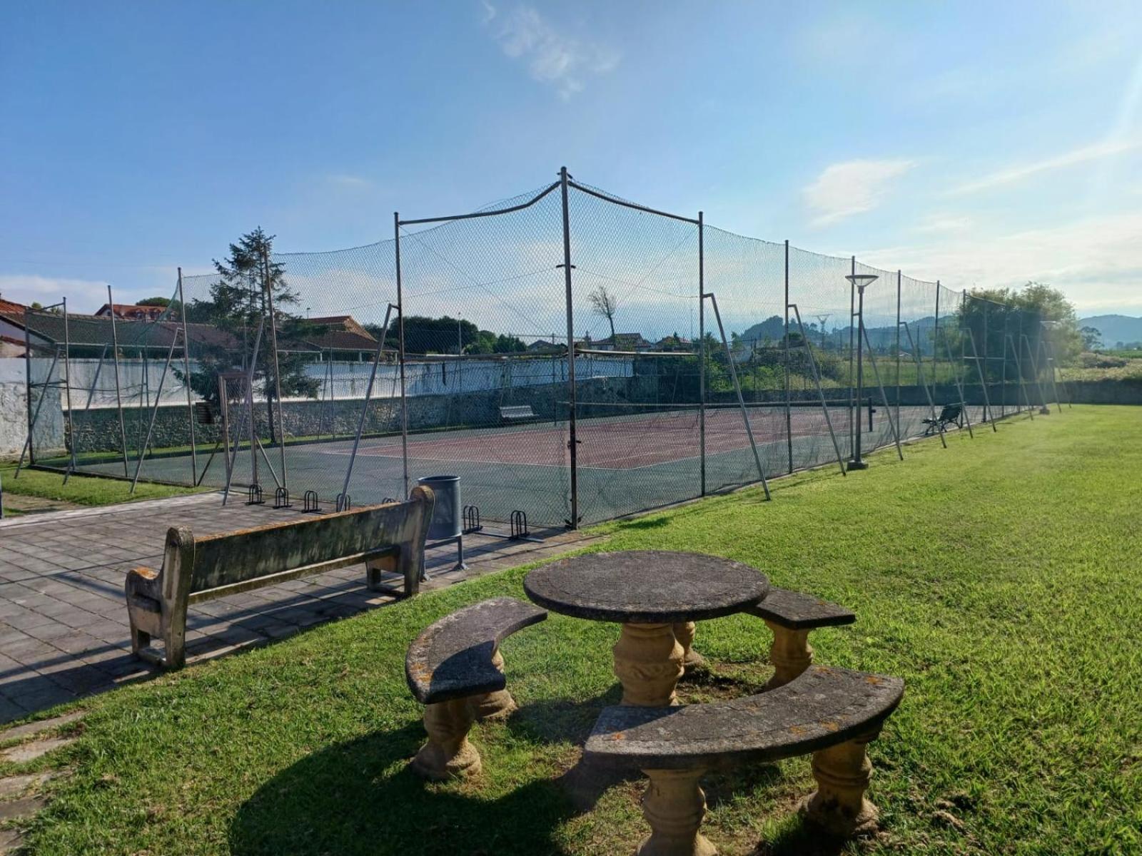 Willa Casa Grande Con Jardin Santa Cruz De Bezana Zewnętrze zdjęcie